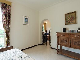 Sunny Villa Stay in Nyons