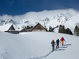 Nice Chalet With Terrace