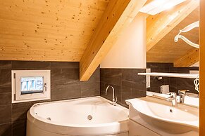Nice Chalet With Terrace