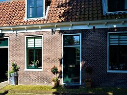 Comfy Holiday Home with Fenced Courtyard in Edam near Center