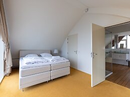 Luxury Apartment With sea View in a Residence