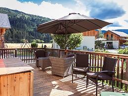 Superior Chalet With Whirlpool