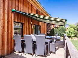 Superior Chalet With Whirlpool