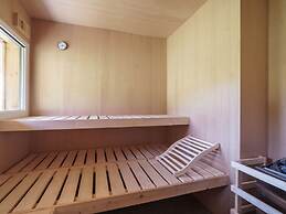 Chalet in Sankt Georgen on Ski Slopes