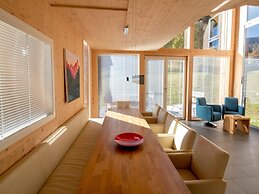 Chalet in Sankt Georgen on Ski Slopes