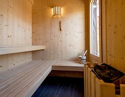 Charming Chalet With Whirlpool