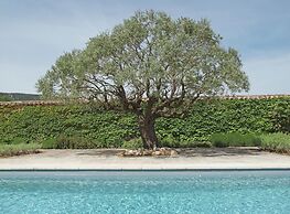 Oppede Villa With Private Pool