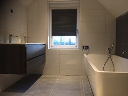 Villa in Schoorldam With Garden