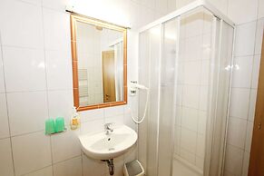 Spacious Apartment in Langenfeld