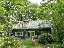 Cozy Countryside Escape in Dalfsen