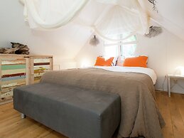 Cozy Countryside Escape in Dalfsen