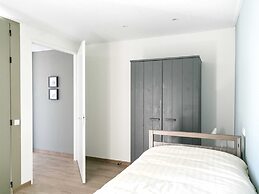 Modern Holiday Home With Conservatory