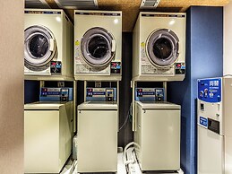 Apa Hotel Higashi Shinjuku Kabukicho Tower