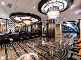 Apa Hotel Higashi Shinjuku Kabukicho Tower