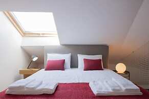 ORM - Cristal Apartment