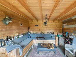 Dog-friendly Stay w/ Spa