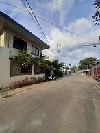 OYO 633 Abelardo's Pension House