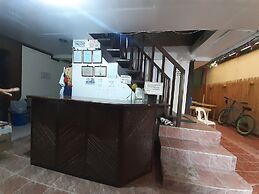 OYO 633 Abelardo's Pension House