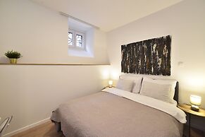 Hidden Backyard Apartments