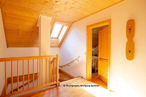 Mountain hut With Sauna on Weinebene