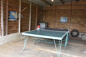 Home for 7 Guests in Plouvara