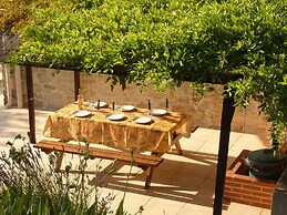 Tranquil Villa in Cevennes
