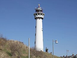 Quaint Summer Holiday Home in Egmond-binnen