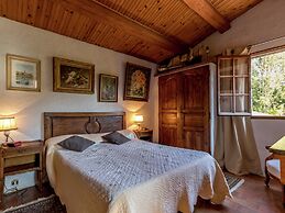 Holiday Home in Le Luc With Pool & Vineyards