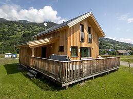 Lively Chalet Near Ski-slope