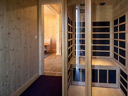 Nice Chalet With Infrared Sauna