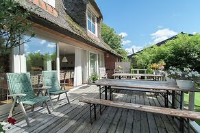 Luxurious Mansion in Callantsoog With Sauna