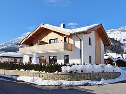 Apartment in ski Area in Leogang With Sauna