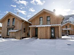 Nice Chalet With hot tub