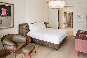 ARIA Retreat & SPA - The Leading Hotels of the World, located within P