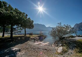 Riva Lago e Spiaggia Apartment 2