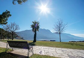 Riva Lago e Spiaggia Apartment 2