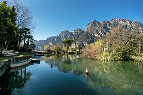Riva Lago e Spiaggia Apartment 3