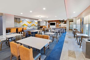 La Quinta Inn & Suites by Wyndham Fort Stockton Northeast