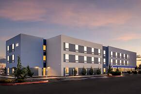 Holiday Inn Express & Suites George Quincy South by IHG