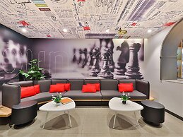 Ibis Beijing Changping Metro Station Hotel