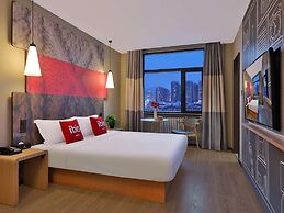Ibis Beijing Changping Metro Station Hotel