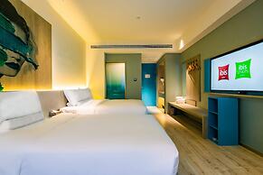 Ibis Styles Xi'an Bell and Drum Tower Square Muslim Quarter