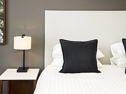 Mantra Traralgon