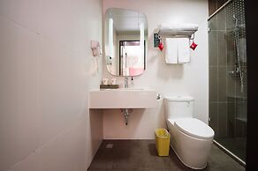 Ibis Harbin West Railway Station Wanda plaza hotel