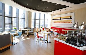 Ibis Harbin West Railway Station Wanda plaza hotel