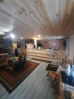 Sunshine Motel and Cabins