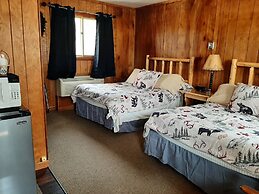 Sunshine Motel and Cabins