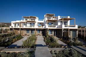 Seesoo Paros Beachfront Resort