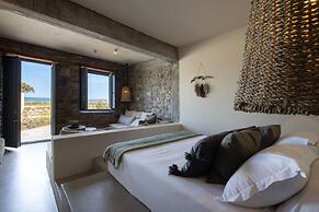 Seesoo Paros Beachfront Resort