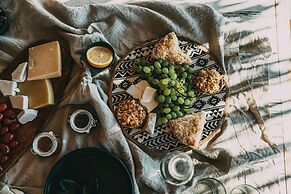 Seesoo Paros Beachfront Resort